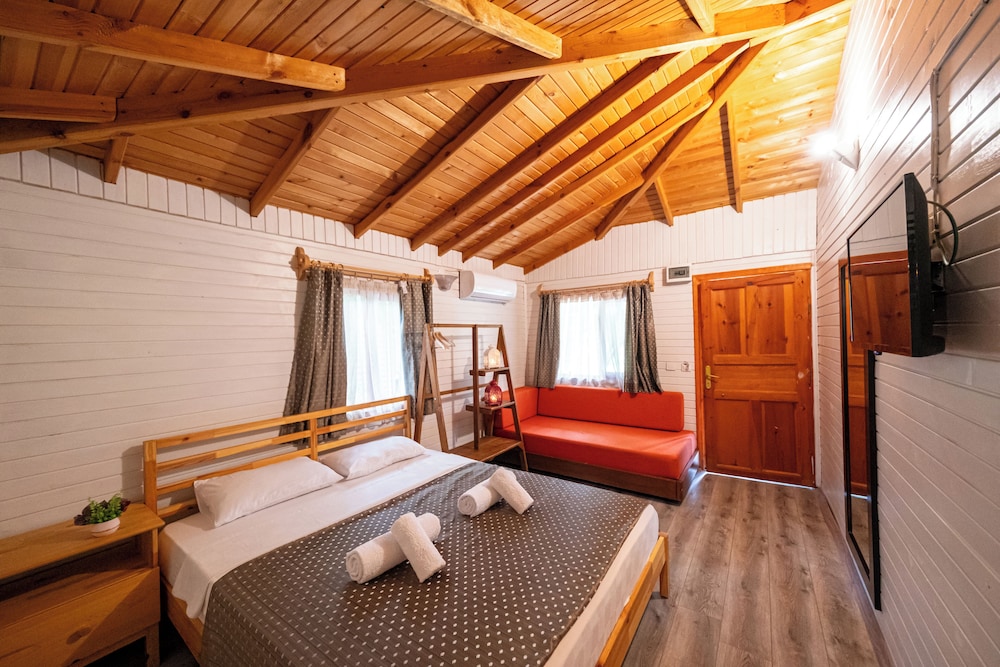 Koala Bungalows 13