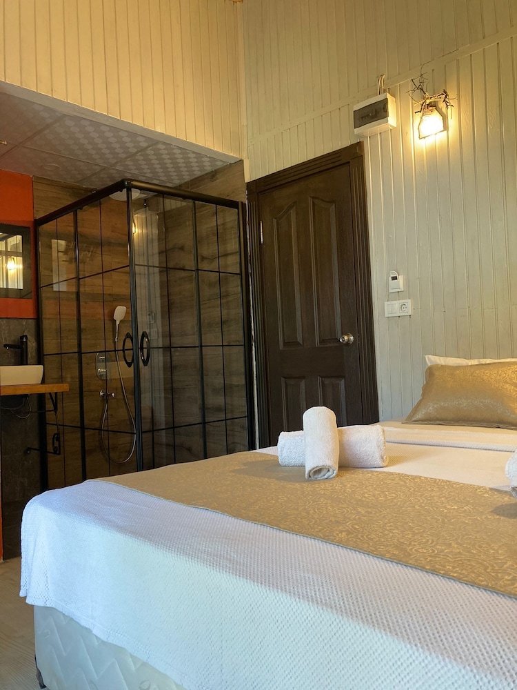 Koala Bungalows 9