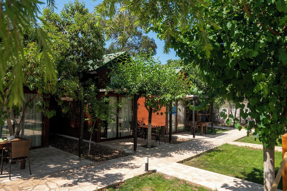 Koala Bungalows 20