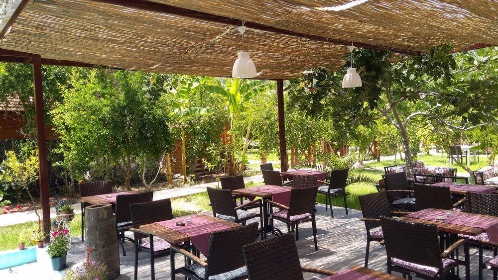 La Boutique Hemeras 2