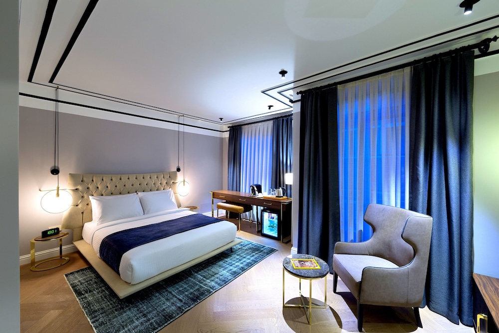 Walton Hotels Galata 16