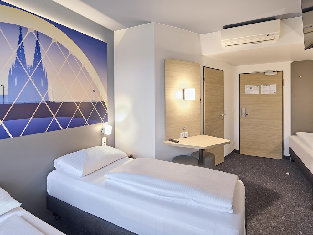 B&B HOTEL Köln-Messe 17