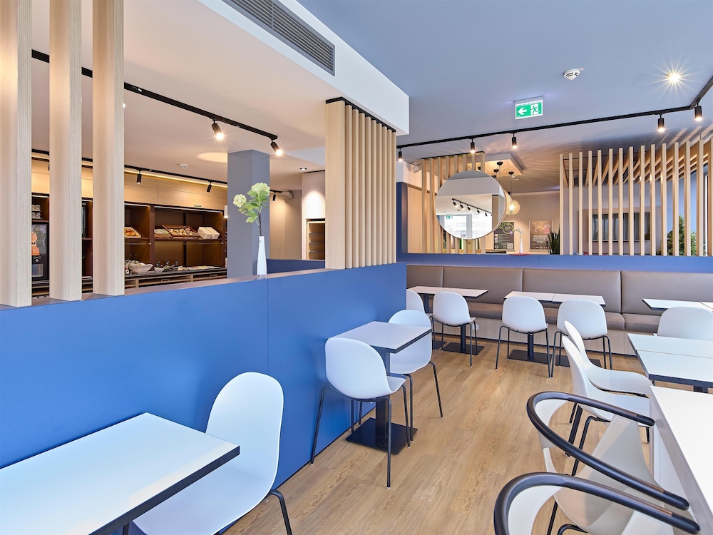 B&B HOTEL Köln-Messe 24