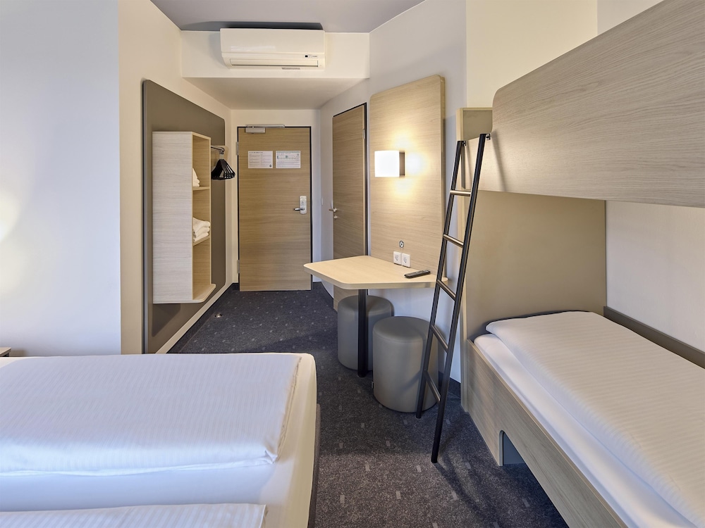 B&B HOTEL Köln-Messe 13