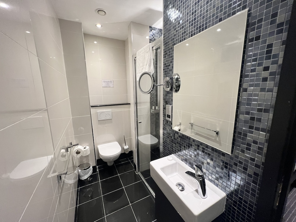 Great Saint Helen Hotel 21