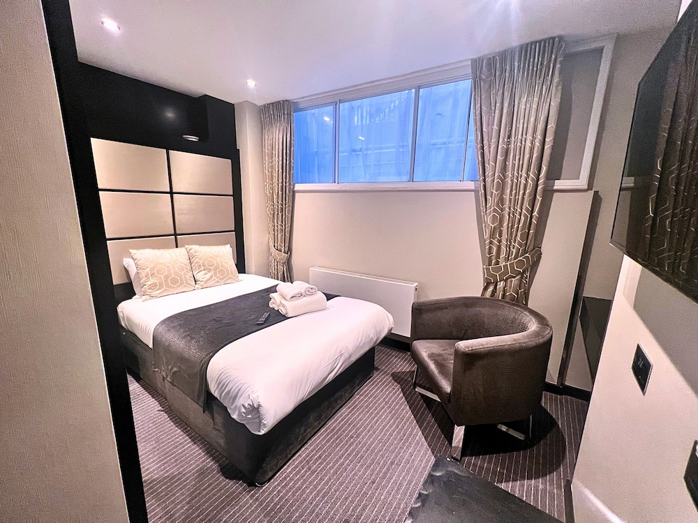 Great Saint Helen Hotel 16