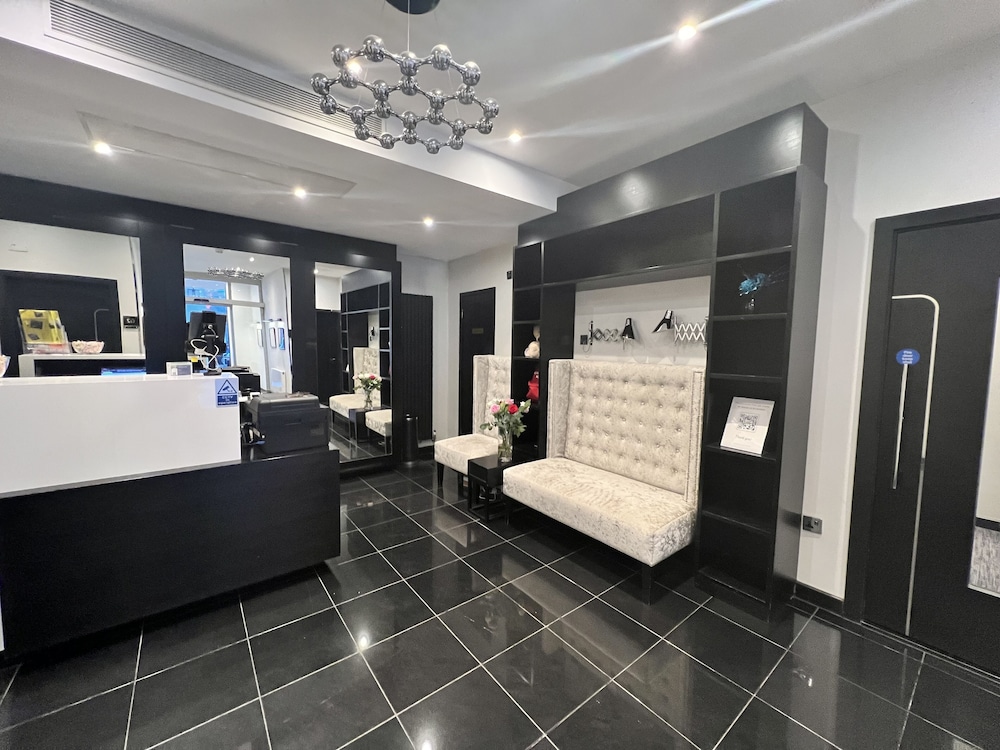 Great Saint Helen Hotel 3