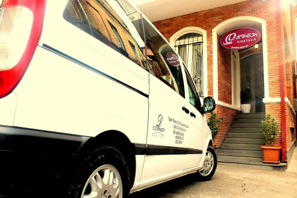 Hotel Dcorner 5