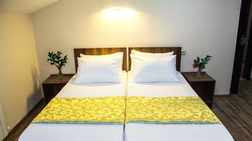 Hotel Dcorner 6