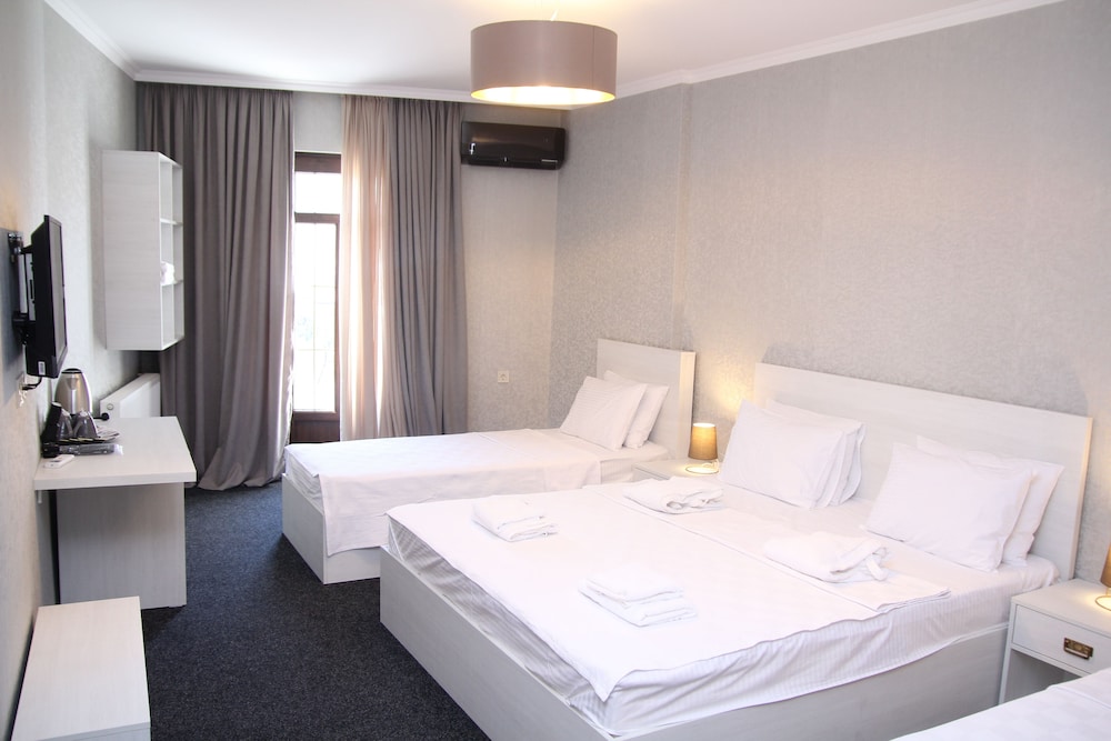 Hotel Piazza 6