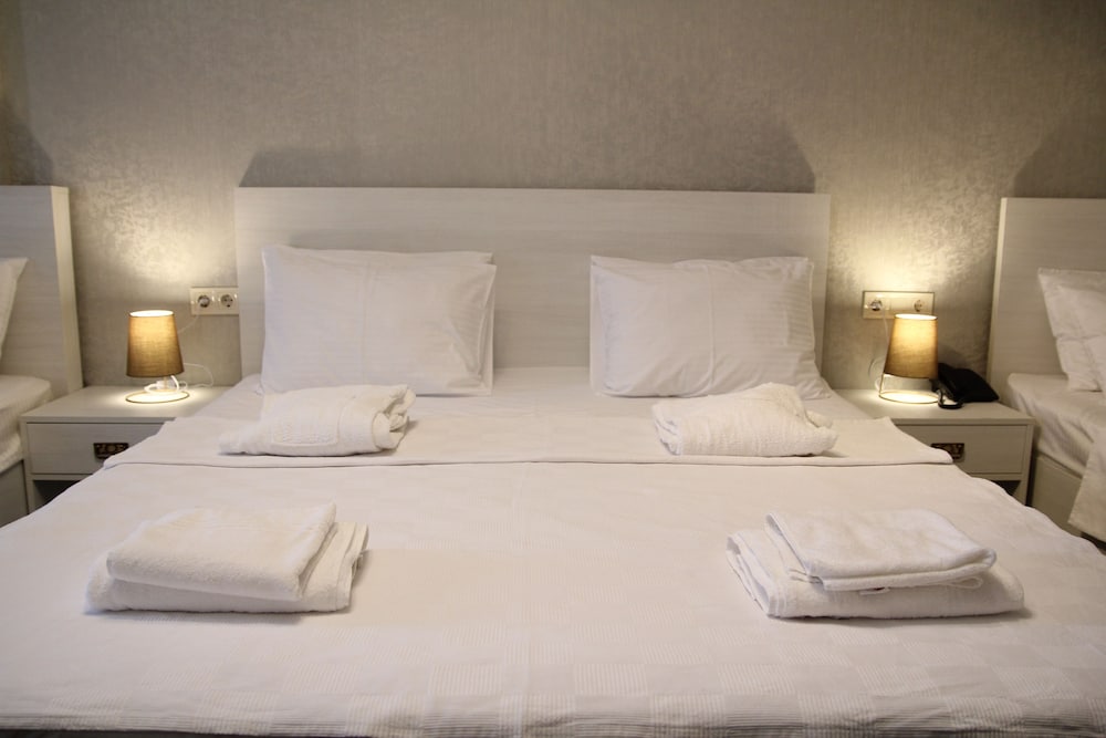 Hotel Piazza 7