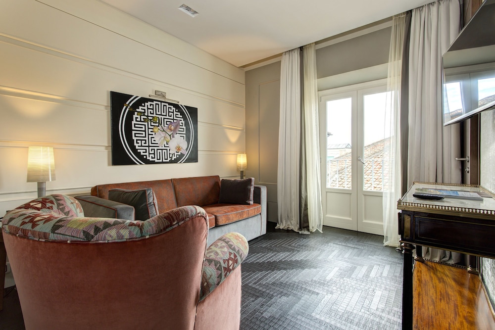 Mascagni Luxury Rooms & Suites 7