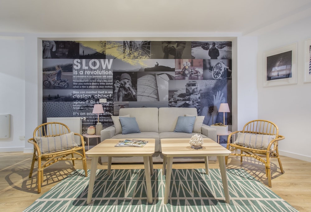 Apartments Slow Suites Luchana 13