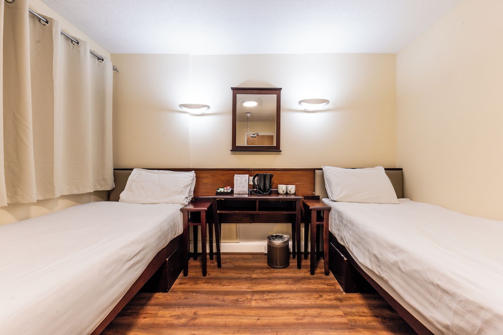 Belmont Hotel 12