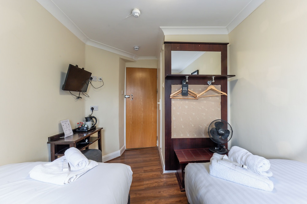 Belmont Hotel 8