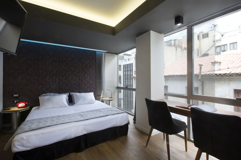 Pi Athens Suites 13
