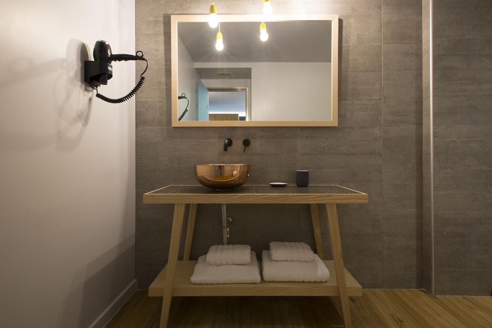 Pi Athens Suites 20
