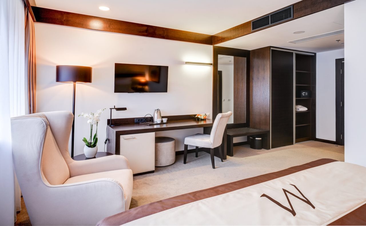 Malak Regency 23
