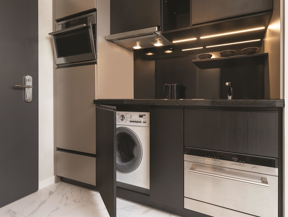Adina Apartment Hotel Frankfurt Westend 16