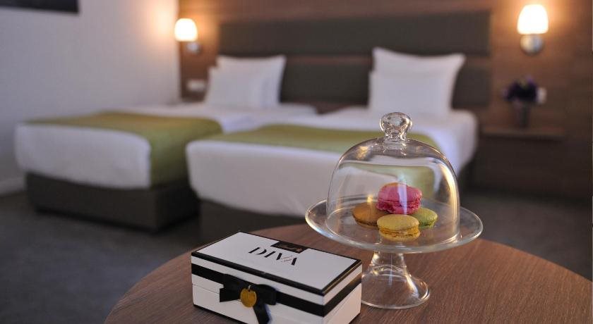 Hotel Opera 11