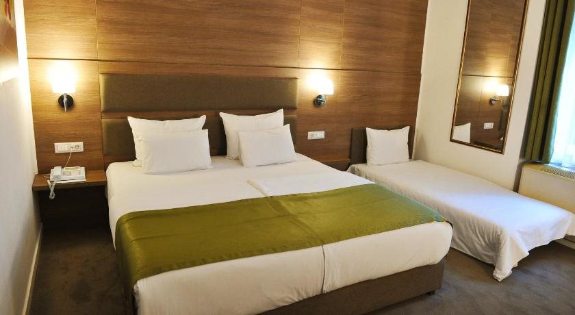 Hotel Opera 17