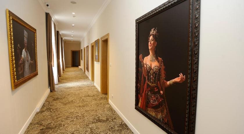 Hotel Opera 22