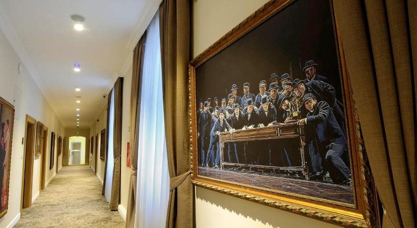 Hotel Opera 3