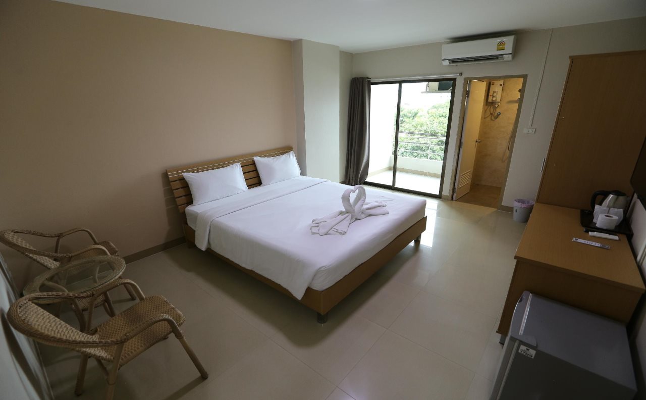 Infinite Hotel Ratchada 23