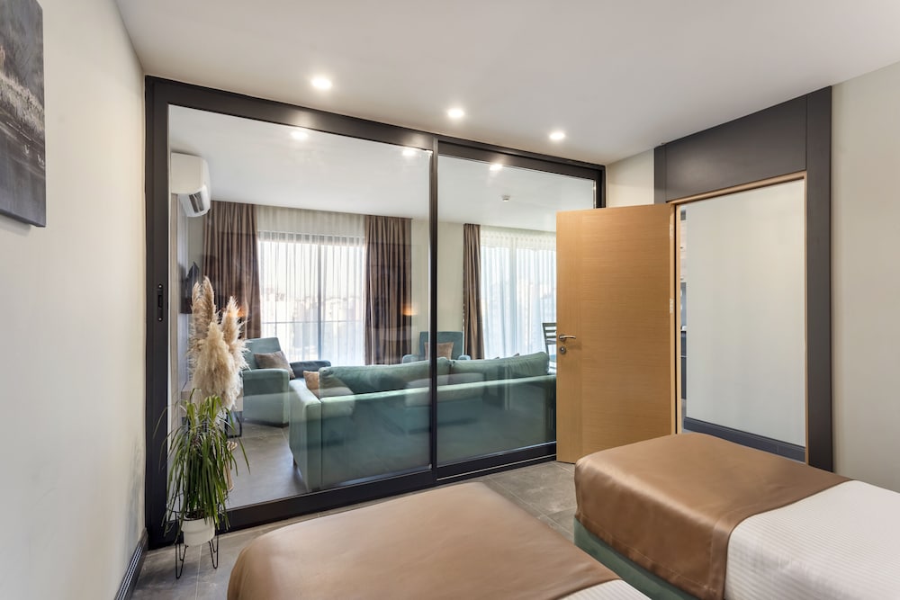Rodinn Park Hotel 17