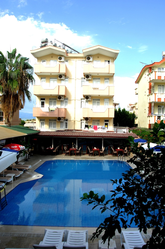Orient Apart Otel 11