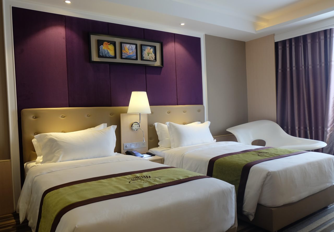 The Bazaar Hotel 13