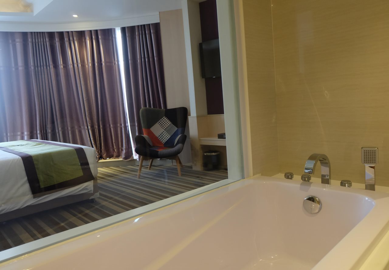 The Bazaar Hotel 16