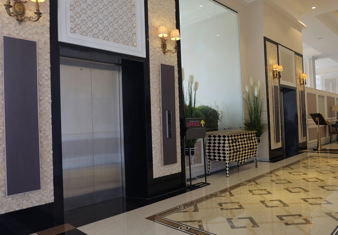 The Bazaar Hotel 23