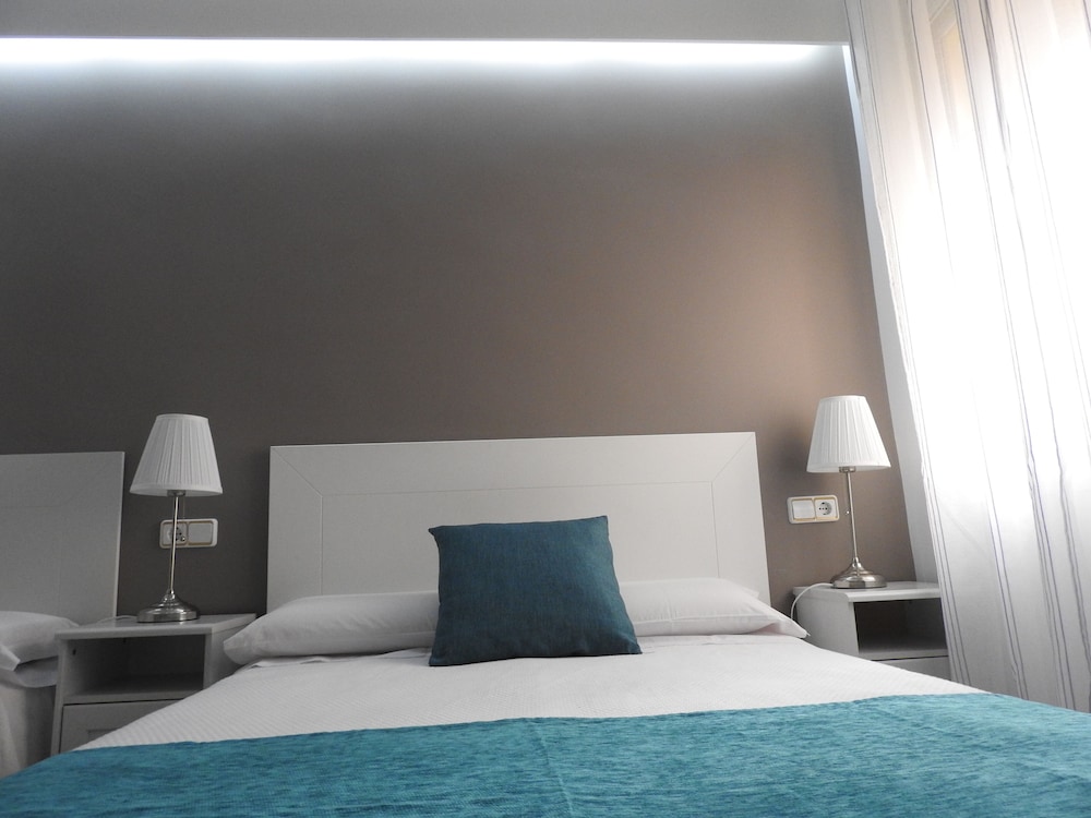 Hostal Bruña 23