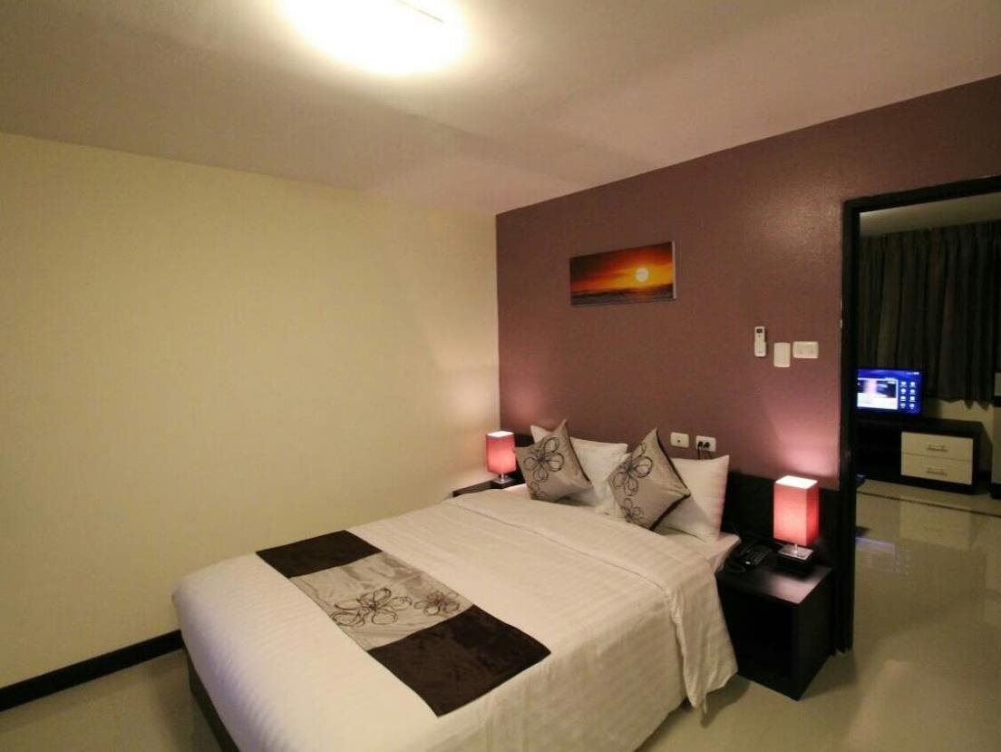 Leelawadee Modern Resort Huaykwang 17