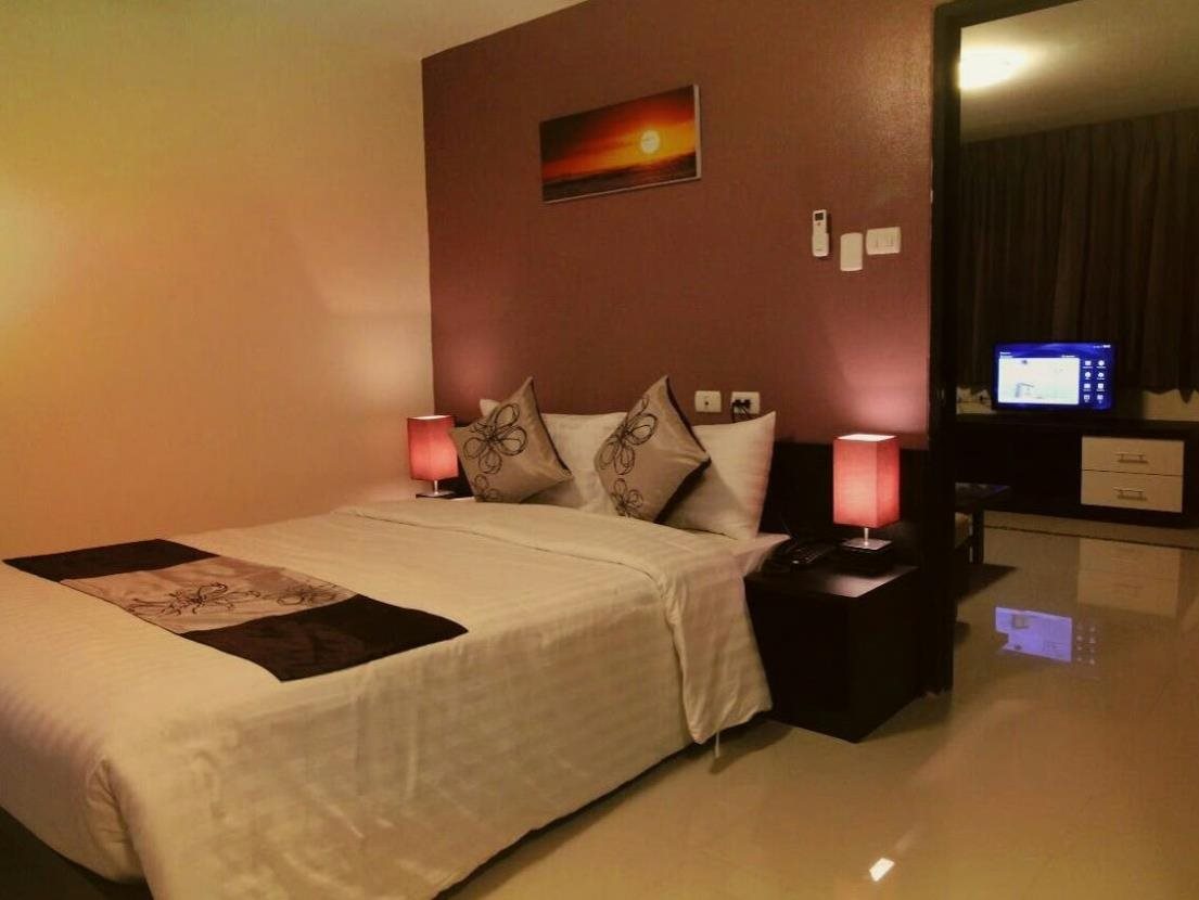 Leelawadee Modern Resort Huaykwang 22