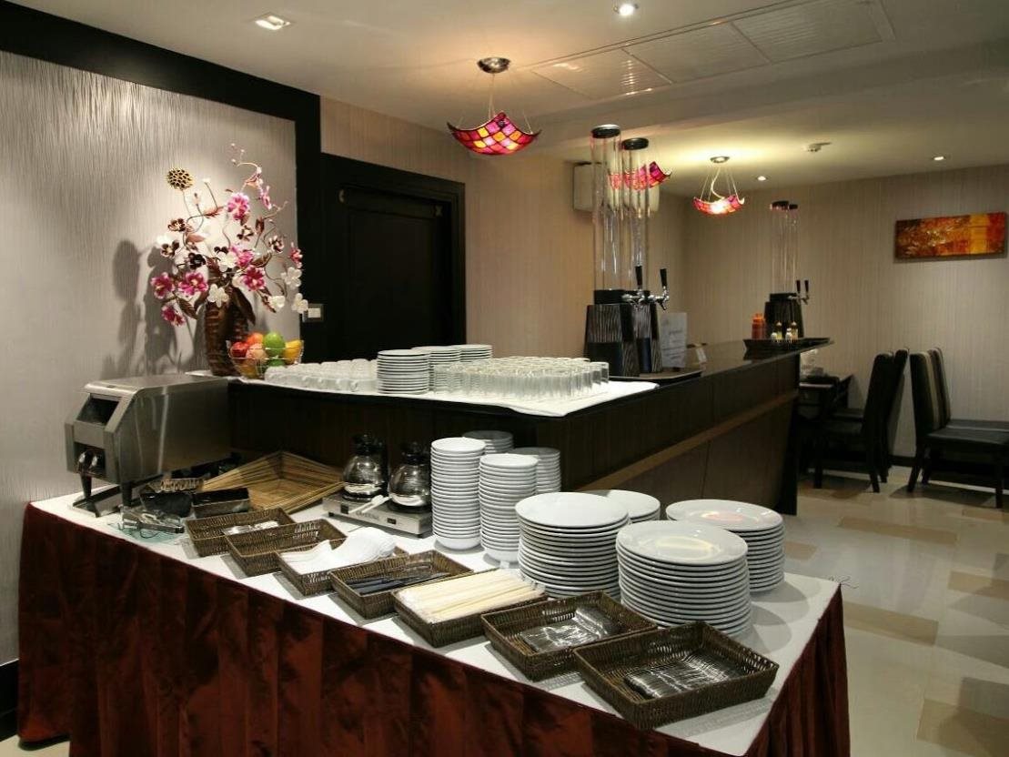 Leelawadee Modern Resort Huaykwang 7