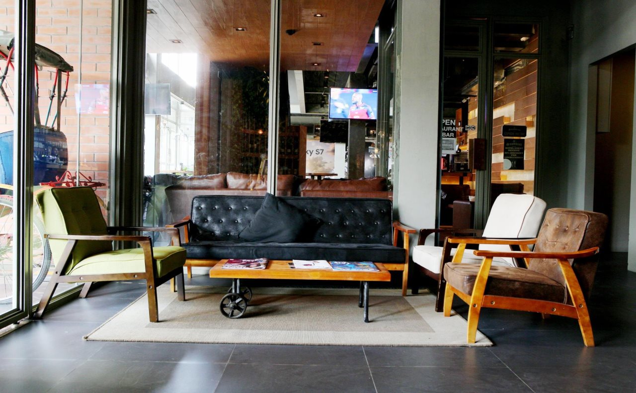 THA Bangkok Hotel 16