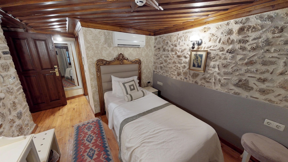 Hotel 1207 Special Class 23