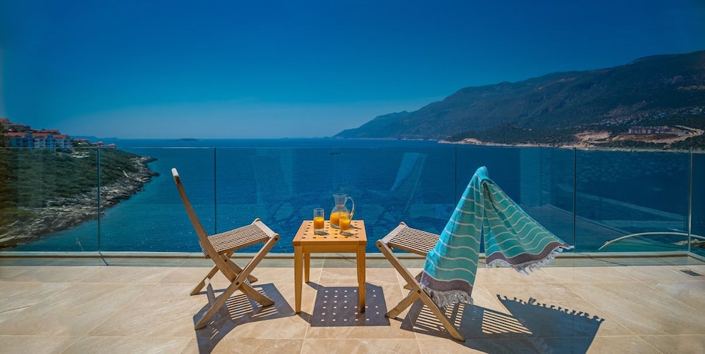 Mekvin Hotels Deniz Feneri Lighthouse 4