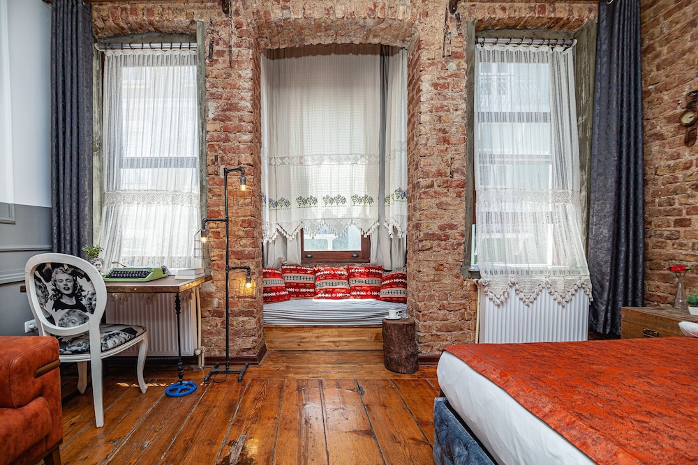 Historic Galata 10
