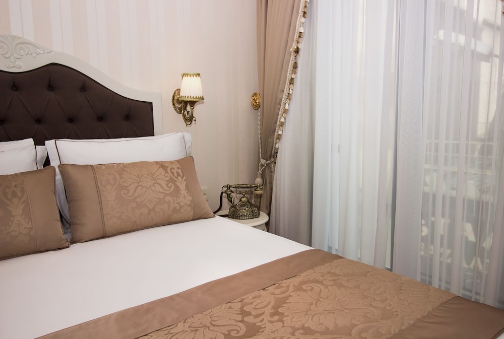 Istanbul Town Hotel 14