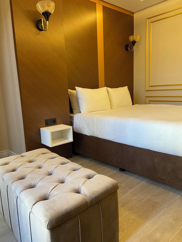 Istanbul Town Hotel 23