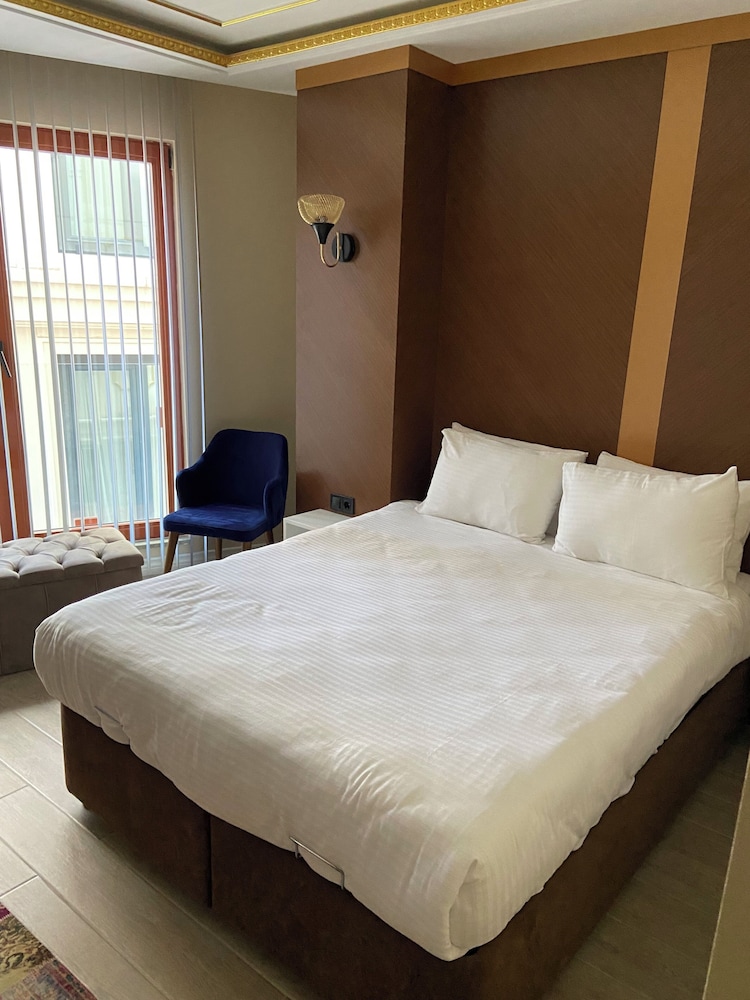Istanbul Town Hotel 17