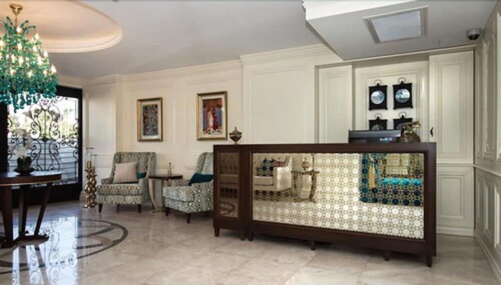 Istanbul Town Hotel 11