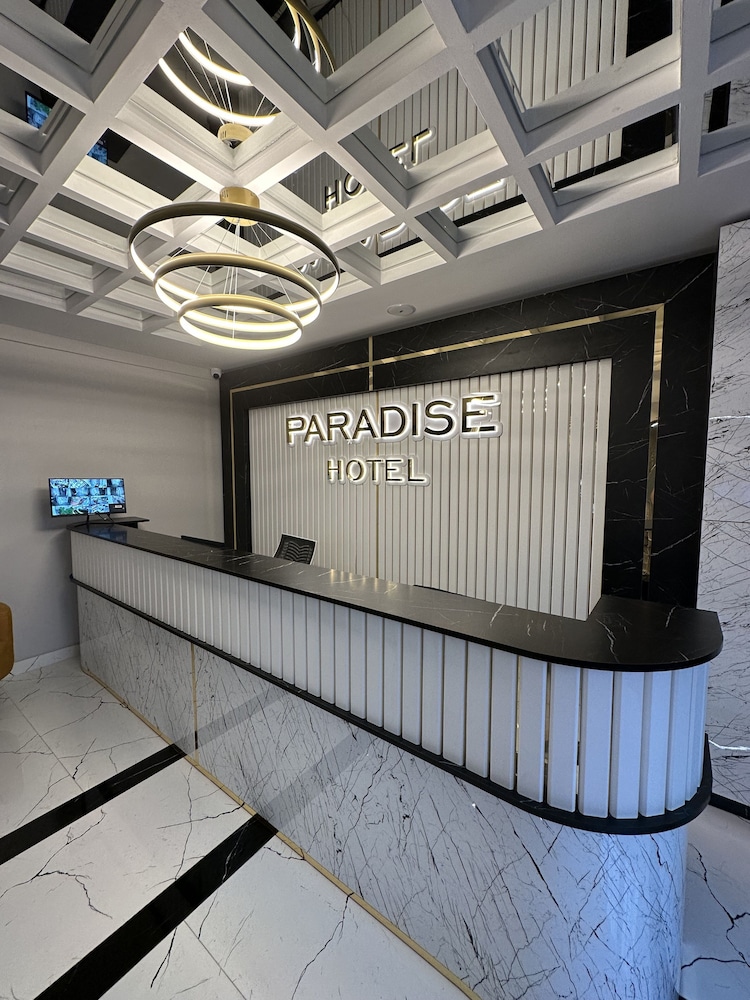 Paradise Airport Hotel 5