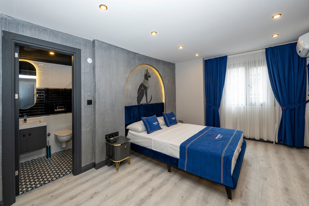 Paradise Airport Hotel 21