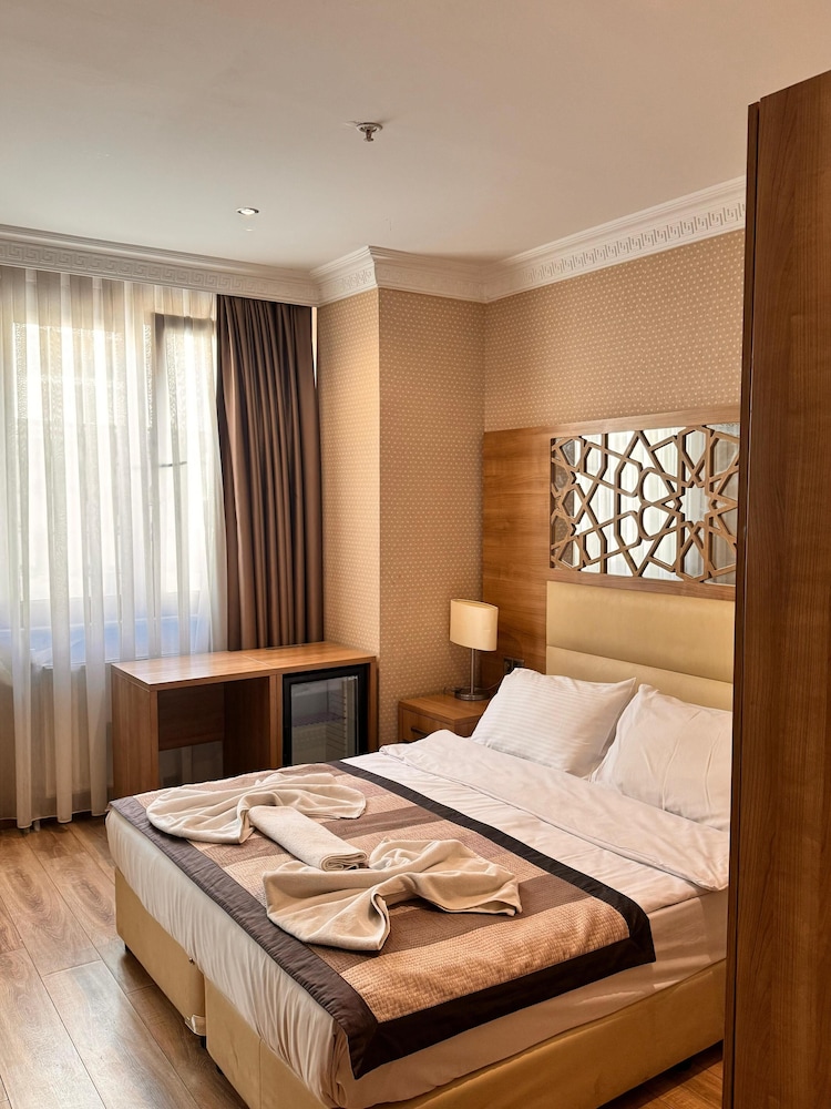 Prens Hotel 23