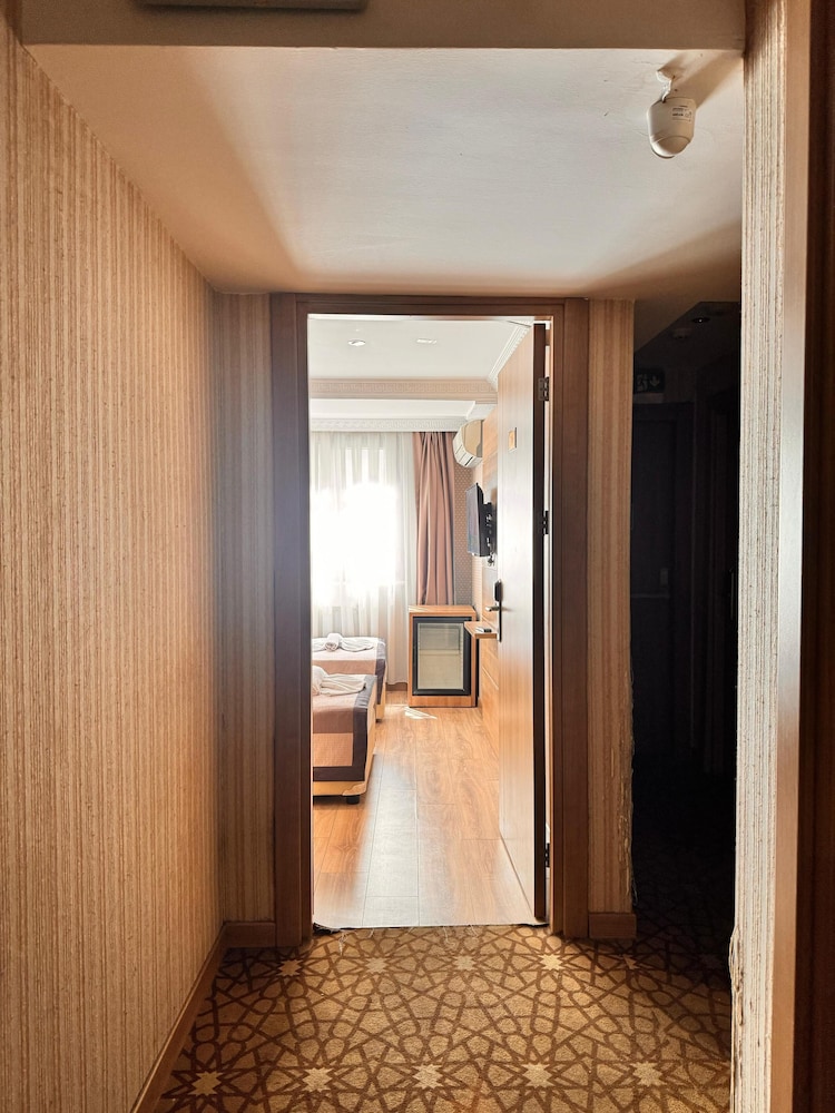 Prens Hotel 13