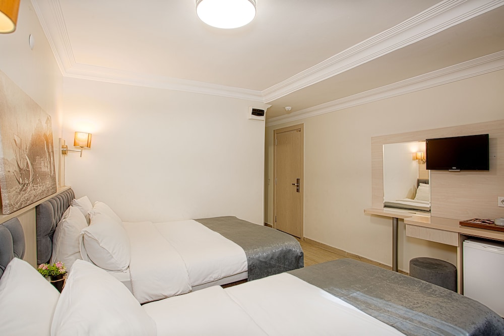 Sim Hotel 21